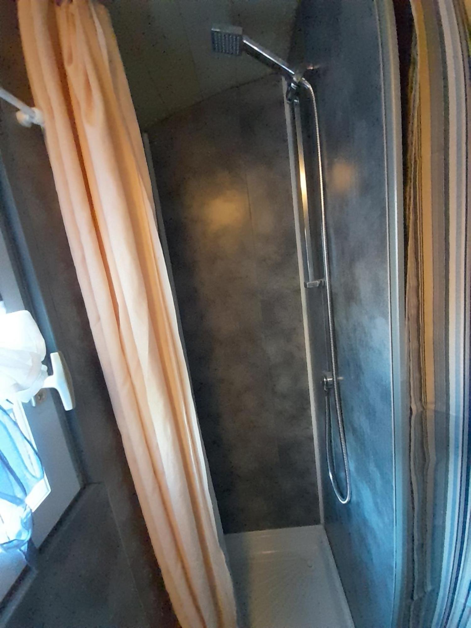Location Type Gite, Chambre D'Hote, Meuble De Tourisme Dans Joli Petit Chalet Typique Et Ou Jolie Roulotte Type Boheme Waldighoffen Exterior foto
